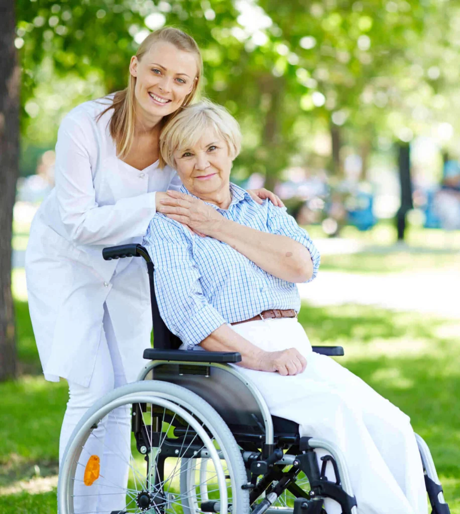 Wound care services Pittsburgh PA nurse providing in-home support
